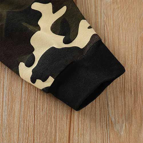 Letter Print Bodysuit And Camouflage Pants Set, zoerea.com